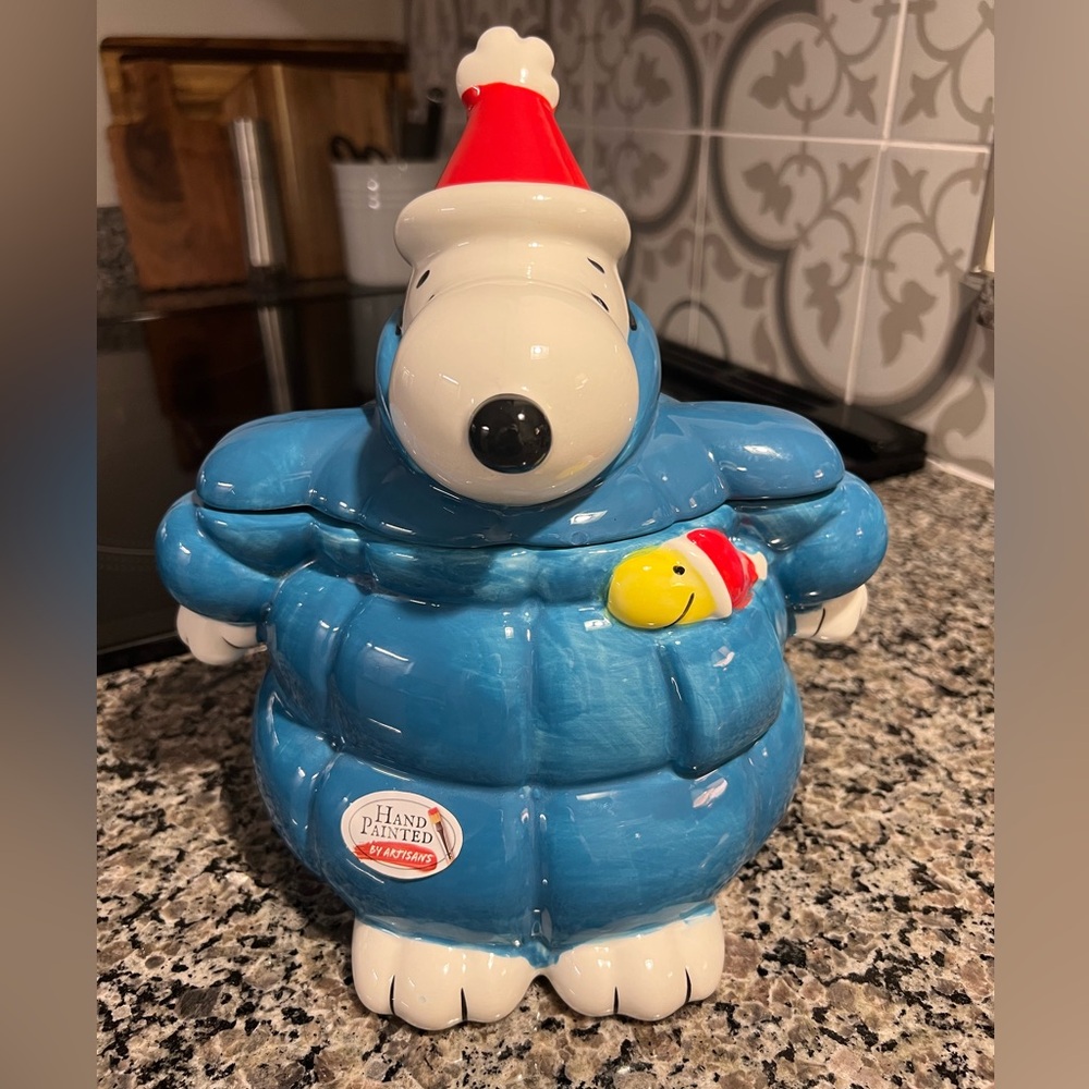RARE Snoopy Puffer Jacket Cookie Jar NWT
